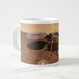 Der Erkennungsleuchter, der auf der Oberfläche von Jumbo-Tasse