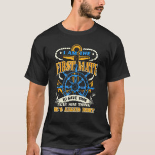 Der erste Kumpel, den ich Ließ, denkt, er sei imme T-Shirt