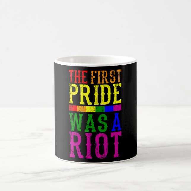 DER ERSTE PREIS WAR EIN RIOTER LGBT-Pride Monat LG Kaffeetasse (Mittel)