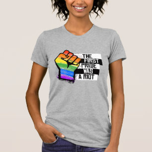 Der erste Stolz war ein Aufstand T-Shirt