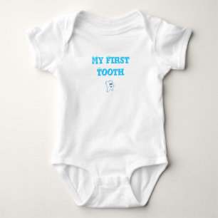Der erste Zahn des Babys Baby Strampler