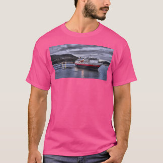 Der Finnmarken in der Abenddämmerung T-Shirt