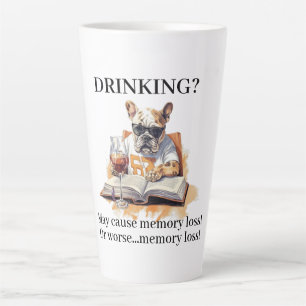 Der französische Bulldogge Lese Drink kann Gedächt Milchtasse