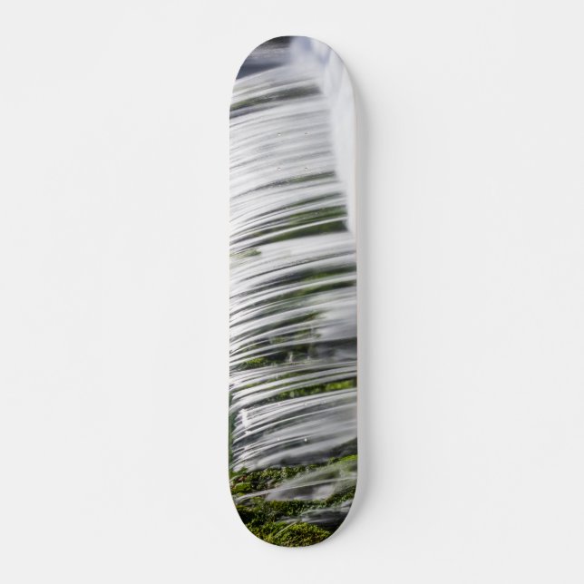Der Frühling fällt in Hodgson Skateboard (Vorne)