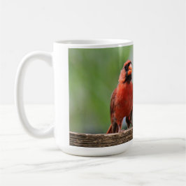 Der Frühvogel bekommt den Kaffee, der hübsche rote Kaffeetasse
