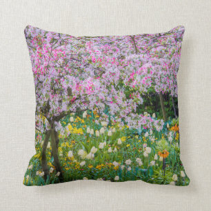 Der Garten von Claude Monet Kissen