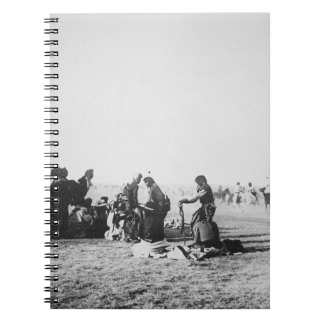 Der Geist-Tanz, South Dakota, 1890 (b/w Foto) Notizblock (Vorderseite)