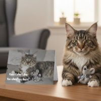 Der glückliche Tag des Vaters von der Katze