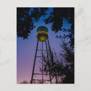 Der Gruene-Wasserturm mit lila Abend Postkarte