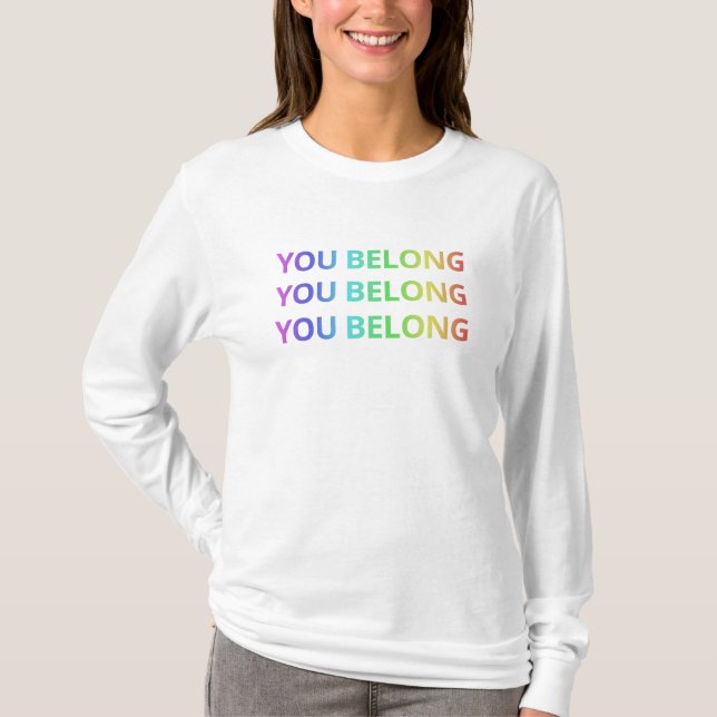 Der grundlegende Stolz-langer Hülsen-T - Shirt der (Vorderseite)