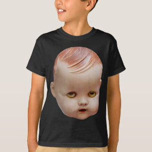 Der gruselige Kopf der Puppe T-Shirt
