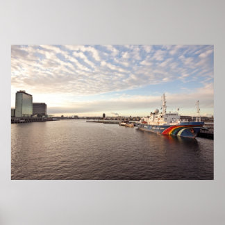Der Hafen von Amsterdam in den Niederlanden Poster