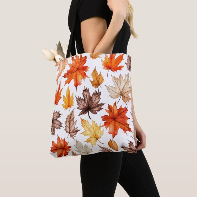 Der helle Herbst hinterlässt eine botanische Illus Tasche (Von Nahem)