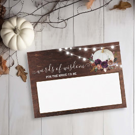 Der Herbst Weißkürbis fällt in den Worten der Weis Visitenkarte