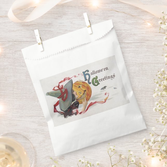 Der Hexenkuss: eine Kürbislaterne zu Halloween Geschenktütchen (Ausgeschnitten)