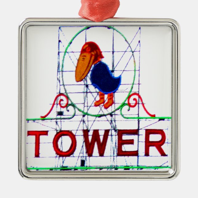 Der Jayhawk Turm Ornament Aus Metall (Vorne)