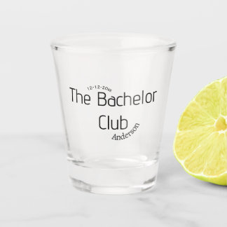 der Junggesellenclub Name Jahr stilvoll trendy kur Schnapsglas