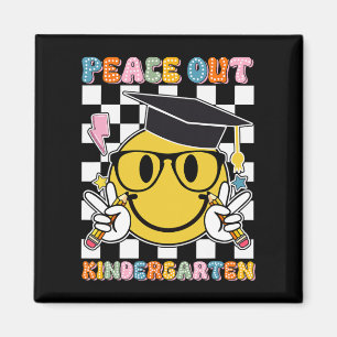 Der Kindergarten am letzten Tag der Schule Lächeln Magnet