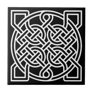 Der Knoten des keltischen Seemanns, weiß auf eine Fliese