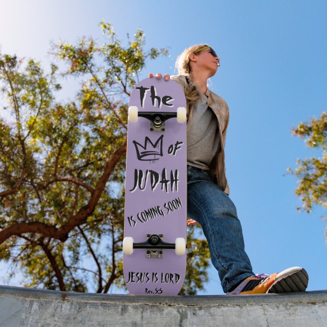 Der König von Juda Jesus Lila Doodle Christlich Skateboard (Außenbereich 1)