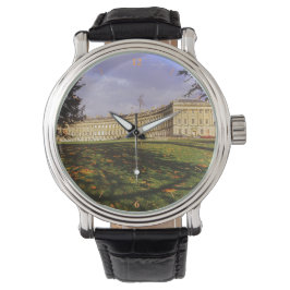 Der Königliche Halbmond Armbanduhr
