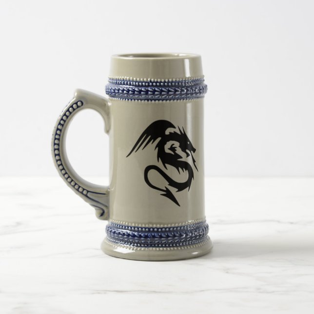 Der Krug mit dem Drachen Bierglas (Links)