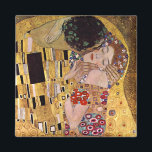 Der Kuss, Gustav Klimt Magnet<br><div class="desc">Der Kuss (Original Der Kuss) wurde von Gustav Klimt gemalt und ist wahrscheinlich sein berühmtestes Werk. 1907 begann er mit der Arbeit an der "Goldenen Periode" und sie ist der Höhepunkt seiner so genannten "Goldenen Periode". Es zeigt ein Paar in verschiedenen Goldtönen und Symbolen, das einen Kuss mit einem Hintergrund...</div>