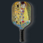 Der Kuss von Gustav Klimt, Vintager Jugendstil Pickleball Schläger<br><div class="desc">Der Kuss (Der Kuss) (1907/08) von Gustav Klimt ist wahrscheinlich sein berühmtestes Werk. Klimt begann seine Arbeit im Jahre 1907 und ist der Höhepunkt seiner so genannten Goldenen Periode. Der Kiss ist ein Vintages Viktorianisches Era-Symbolismus, das eine Liebe und Romantik mit einem romantischen Paar in verschiedenen Goldtönen, Symbolen und Mustern...</div>