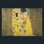 Der Kuss von Gustav Klimt, Vintager Jugendstil Stofftischset<br><div class="desc">Der Kuss (Der Kuss) (1907/08) von Gustav Klimt ist wahrscheinlich sein berühmtestes Werk. Klimt begann seine Arbeit im Jahre 1907 und ist der Höhepunkt seiner so genannten Goldenen Periode. Der Kiss ist ein Vintages Viktorianisches Era-Symbolismus, das eine Liebe und Romantik mit einem romantischen Paar in verschiedenen Goldtönen, Symbolen und Mustern...</div>