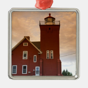 Der Leuchtturm Two Harbors mit Blick auf die Agate Silbernes Ornament