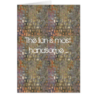 Der Löwe ist das meiste hübsche, wenn er nach