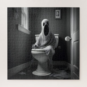 Der lustige Geist sitzt auf der Toilette