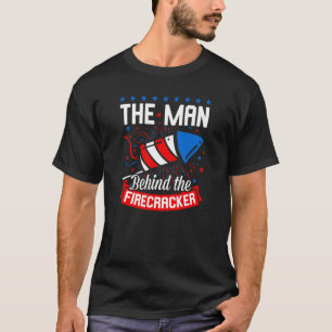Der Mann hinter dem Firecracker 4. Juli Vater Fett T-Shirt