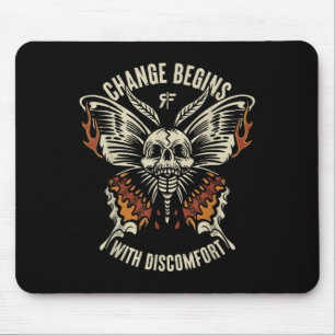 Der Marisa-Schmetterling Totenkopf Wechsel Beginnt Mousepad