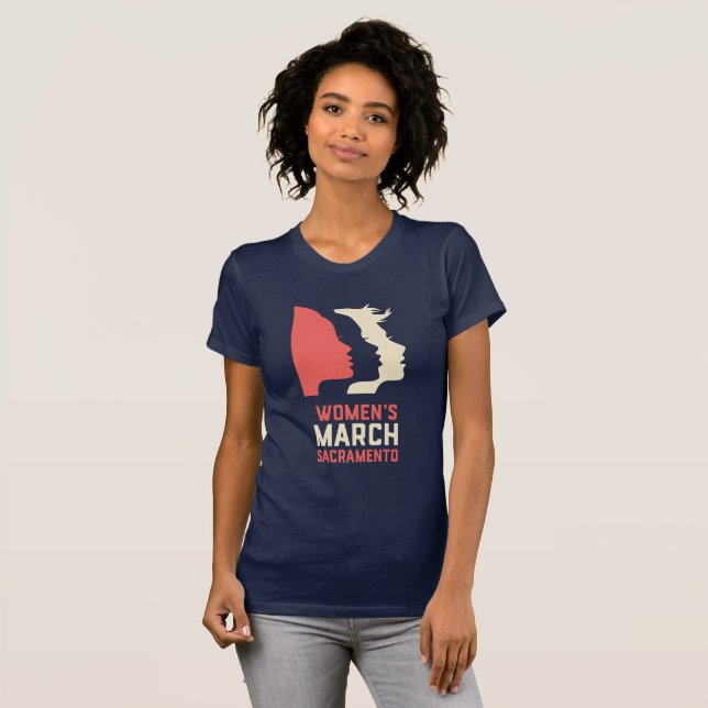 Der März-Sacramentos der Frauen der angepasste T - T-Shirt (Vorne ganz)