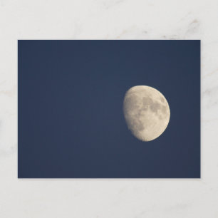 Der Mond im frühen Abend Postkarte