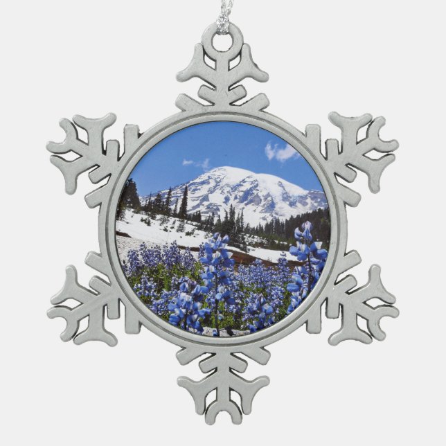 Der Mount Rainier am Paradies-Punkt Schneeflocken Zinn-Ornament (Vorderseite)