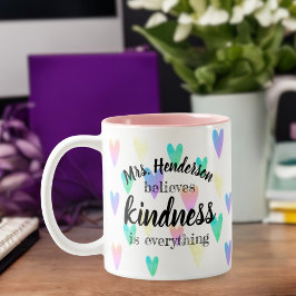 Der Name des Lehrers Glaube Kindness ist alles Ros Zweifarbige Tasse