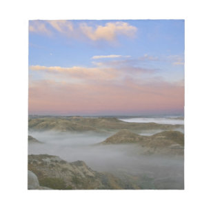 Der Nebel vom Little Missouri liegt im Notizblock