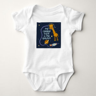 DER NIEDLICHE TYP IM GALAXY BABY BODYSUIT STRAMPLER