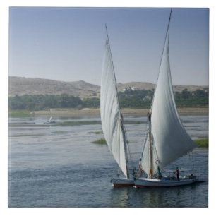 Der Nil und Segelboote, die als Fliese