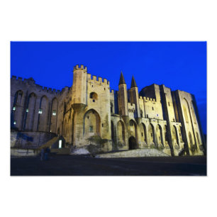 Der Palast des Papstes in Avignon bei Sonnenunterg Fotodruck