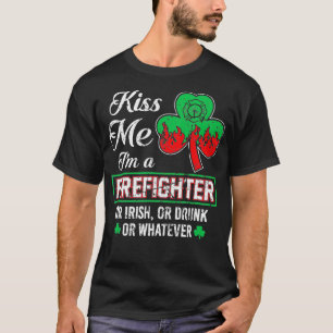 Der Patrick-Tag küss mich im Feuerwehrmann betrunk T-Shirt