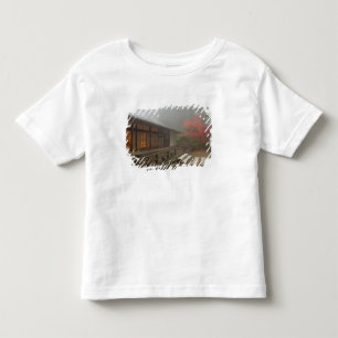 Der Pavillon im Portland Japanese Garden Kleinkind T-shirt