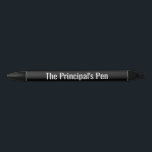 Der Pen des Fürstentums - Funny Principal Geschenk Kugelschreiber<br><div class="desc">Niedlicher Typografie Pen für Principals.</div>