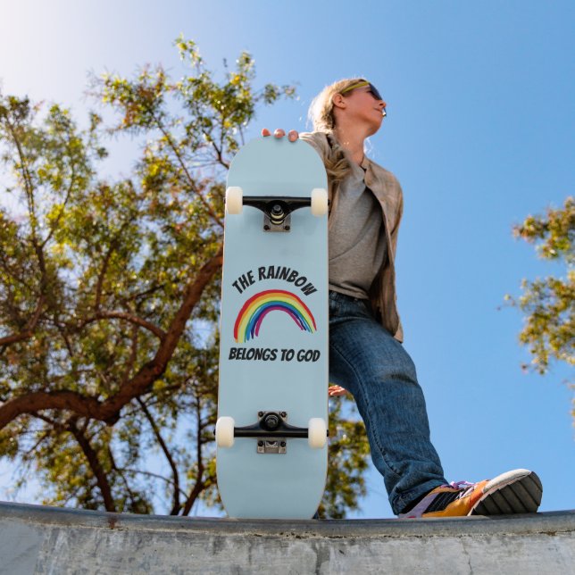DER RAINBOW GEHÖRT ZU GOTT SKATEBOARD DECK (Außenbereich 1)