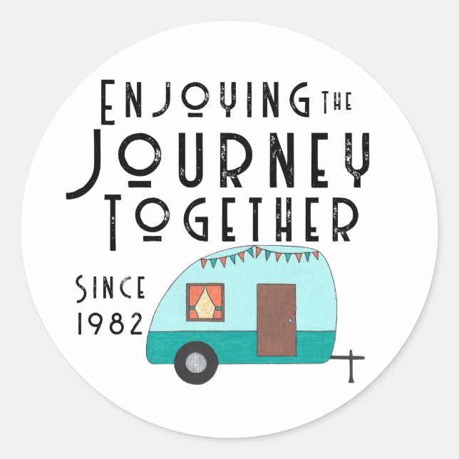 Der Retro-Camper für Reisen zusammen Runder Aufkleber (Vorderseite)