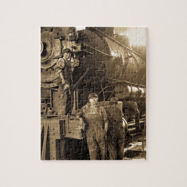 Der Roundhouse Rosies des Ersten Weltkrieges (Vertikal)