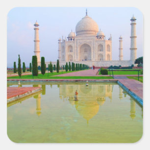 Der ruhige friedliche Weltberühmte Taj Mahal bei Quadratischer Aufkleber