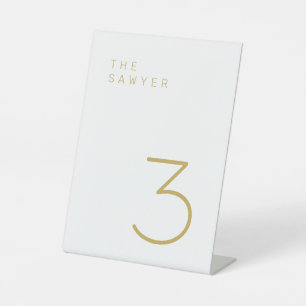Der Sawyer 3 Gold und Weiß-Tischnummer Sockelschild